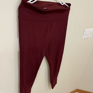 Joy Lab maroon ribbed leggings